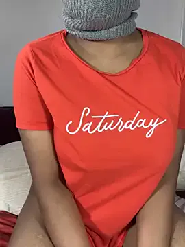 bunnyblondy – webcam model profile photo Image 4