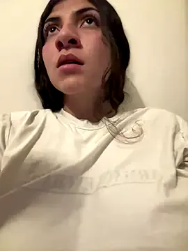 Aashleyx – webcam model profile photo Image 3