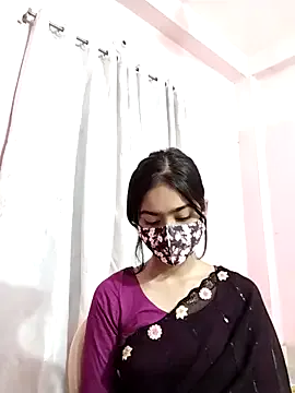 BabySofa – webcam model profile photo Image 2