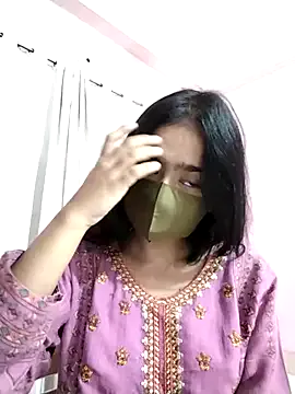 BabySofa – webcam model profile photo Image 7