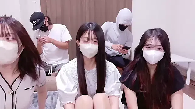 -LOCOMOCO- – webcam model profile photo Image 19