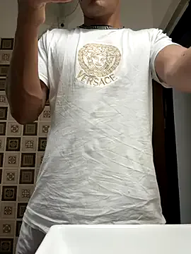 Runarunapi – webcam model profile photo Image 14