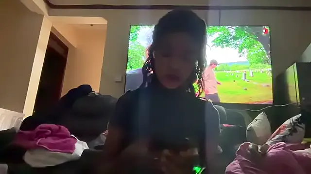 Draculona-666 – webcam model profile photo Image 4