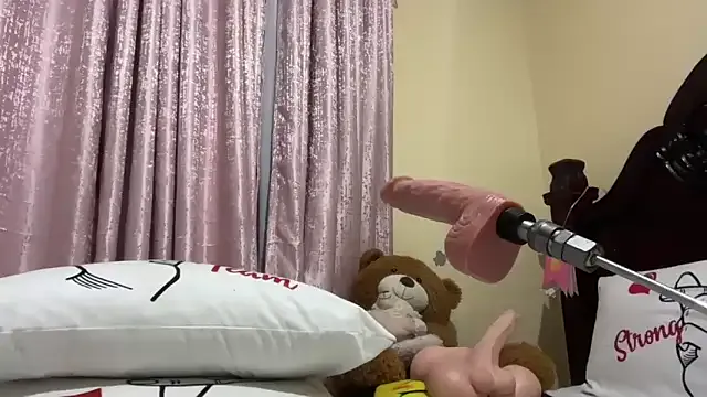 Draculona-666 – webcam model profile photo Image 8