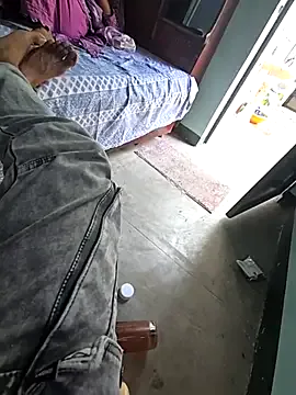 sexi_noemi – webcam model profile photo Image 3