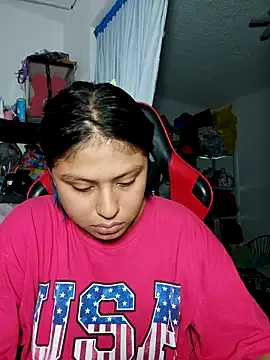 PumaShyXD – webcam model profile photo Image 9