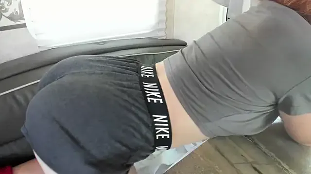 -AngelAri- – webcam model profile photo Image 3