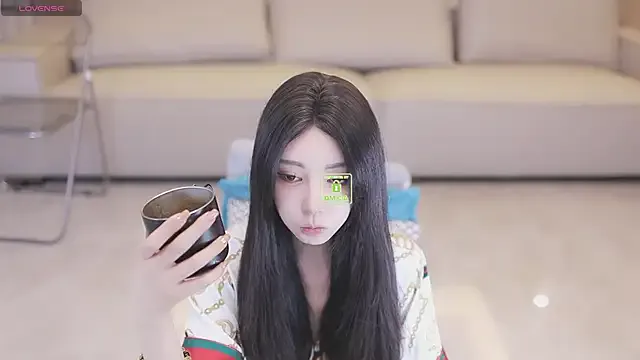 aviebby – webcam model profile photo Image 2