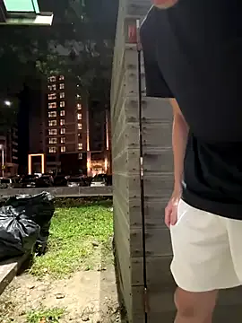 bunnyblondy – webcam model profile photo Image 11