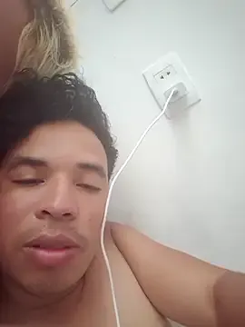 Latinaebony69 – webcam model profile photo Image 9