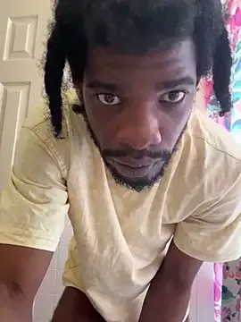 BigBDMari – webcam model profile photo