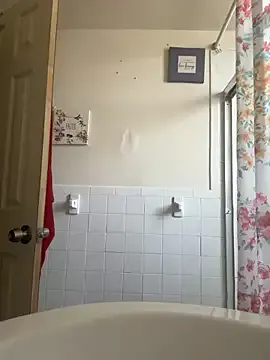 ms_dira – webcam model profile photo Image 2