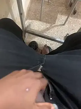 jihoooon_ – webcam model profile photo Image 8