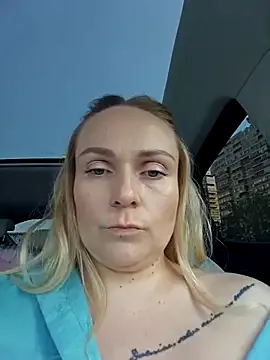 Mahocha1 – webcam model profile photo Image 12