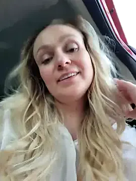 Mahocha1 – webcam model profile photo Image 5