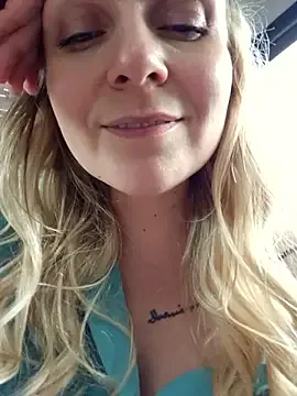 Mahocha1 – webcam model profile photo Image 9