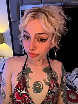 crazypaty – webcam model profile photo Image 9