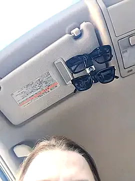 Risky_Workouts – webcam model profile photo Image 18