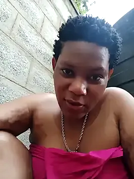 Draculona-666 – webcam model profile photo Image 4