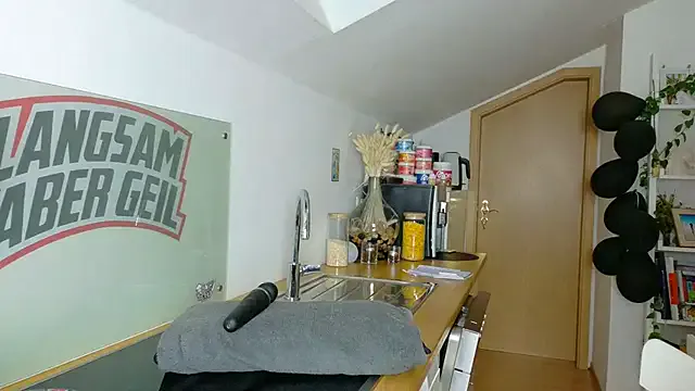 BrownieyQueen – webcam model profile photo Image 11