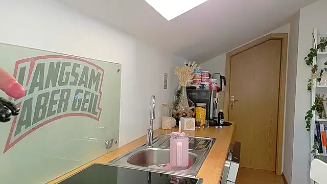 BrownieyQueen – webcam model profile photo Image 12