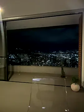 PumaShyXD – webcam model profile photo Image 5