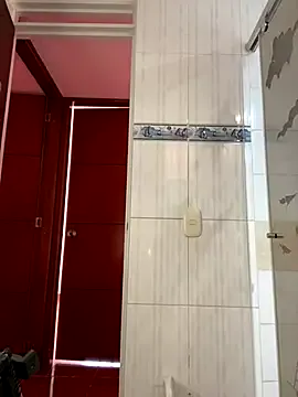 kathariine – webcam model profile photo Image 4