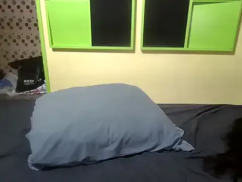 Miu1_girl – webcam model profile photo Image 8