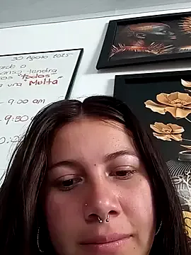 LiliBanger – webcam model profile photo Image 10