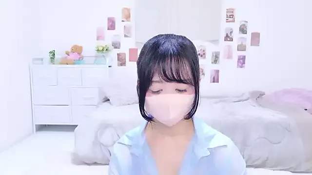 TattooGirlAlia – webcam model profile photo Image 15