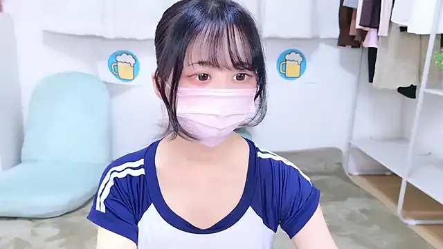 TattooGirlAlia – webcam model profile photo Image 19