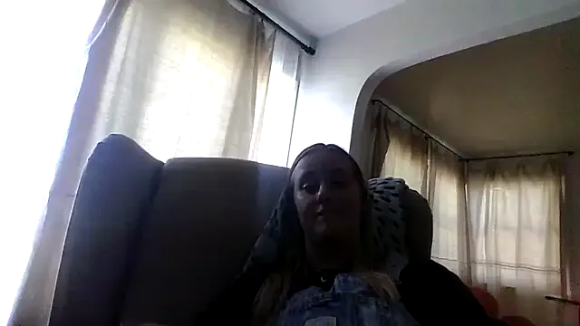 kathariine – webcam model profile photo Image 13