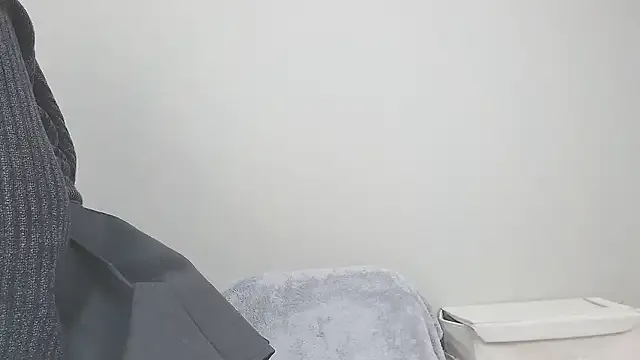 nide_xiaogou – webcam model profile photo Image 2