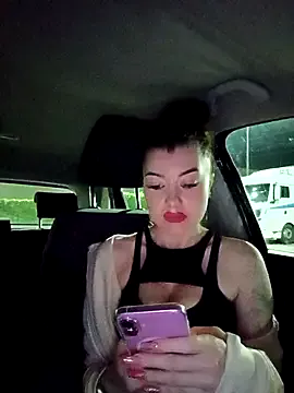 harleysummersss – webcam model profile photo Image 14