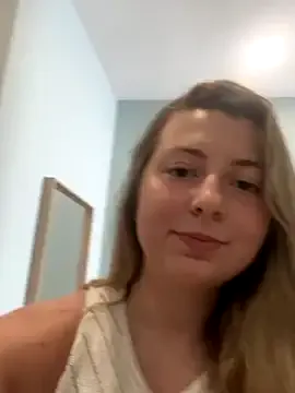 Helena_Karel – webcam model profile photo Image 8