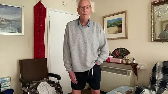 crazypaty – webcam model profile photo Image 16