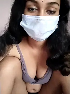 bunnyblondy – webcam model profile photo Image 8