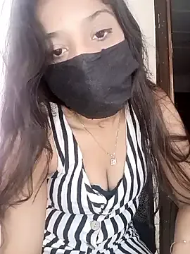 wrenlie – webcam model profile photo Image 3