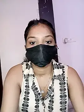 wrenlie – webcam model profile photo Image 5