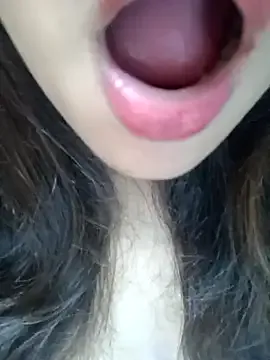 nide_xiaogou – webcam model profile photo Image 11