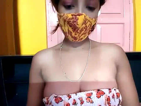 Marewa12 – webcam model profile photo Image 12