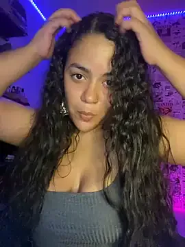 OdetteDelane – webcam model profile photo Image 11