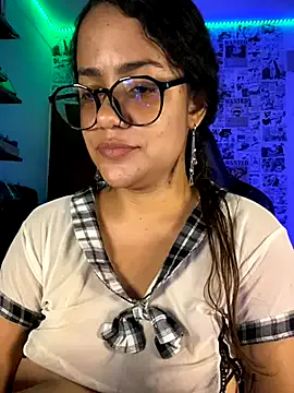 OdetteDelane – webcam model profile photo Image 6