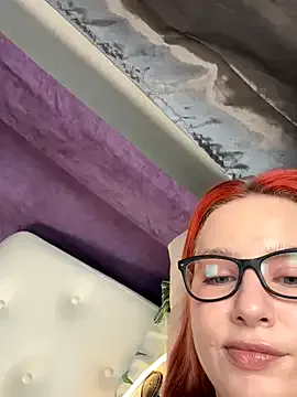 bunnyblondy – webcam model profile photo Image 6