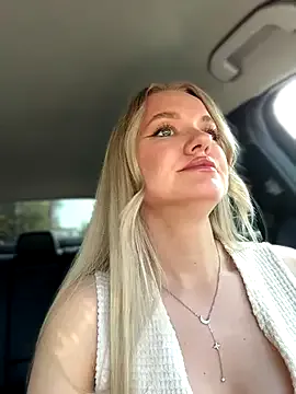 bunnyblondy – webcam model profile photo Image 14