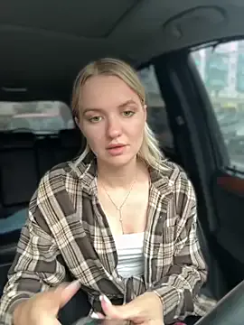 bunnyblondy – webcam model profile photo Image 7