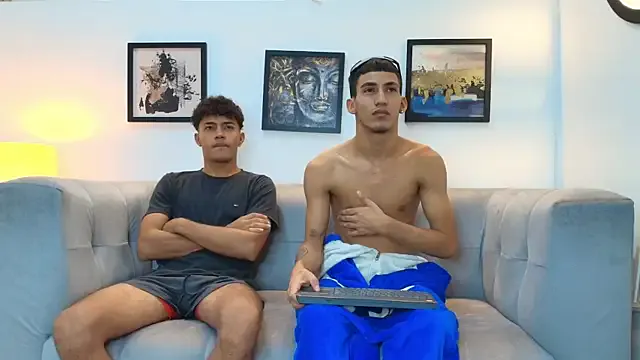 PumaShyXD – webcam model profile photo Image 8