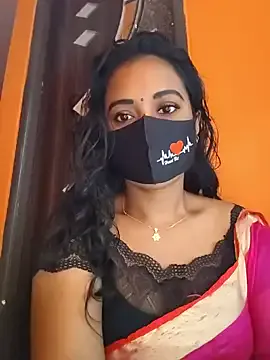 bunnyblondy – webcam model profile photo Image 2