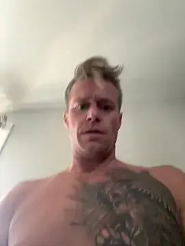 bunnyblondy – webcam model profile photo Image 2