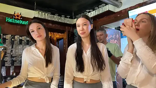 SweetAlegra_ – webcam model profile photo Image 2